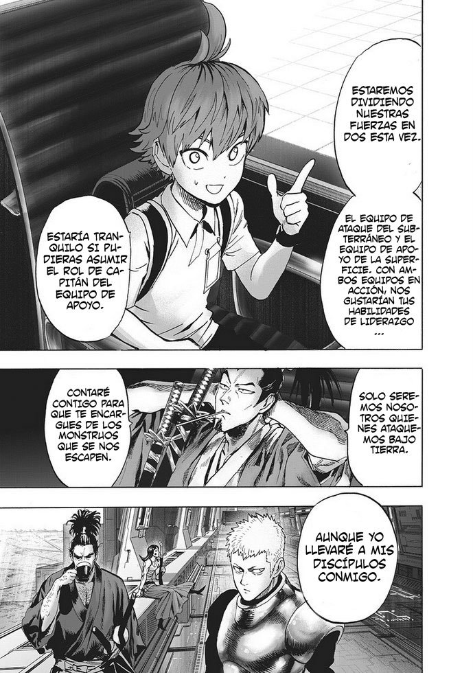 Read One Punch Man ES Manga Online